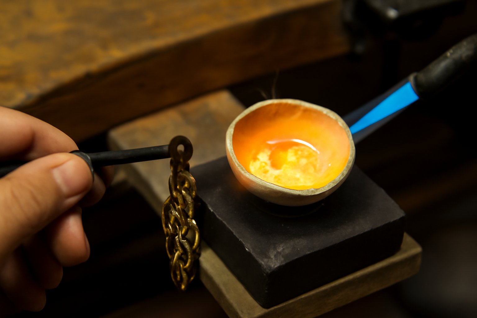 Où faire fondre ses bijoux en or ?